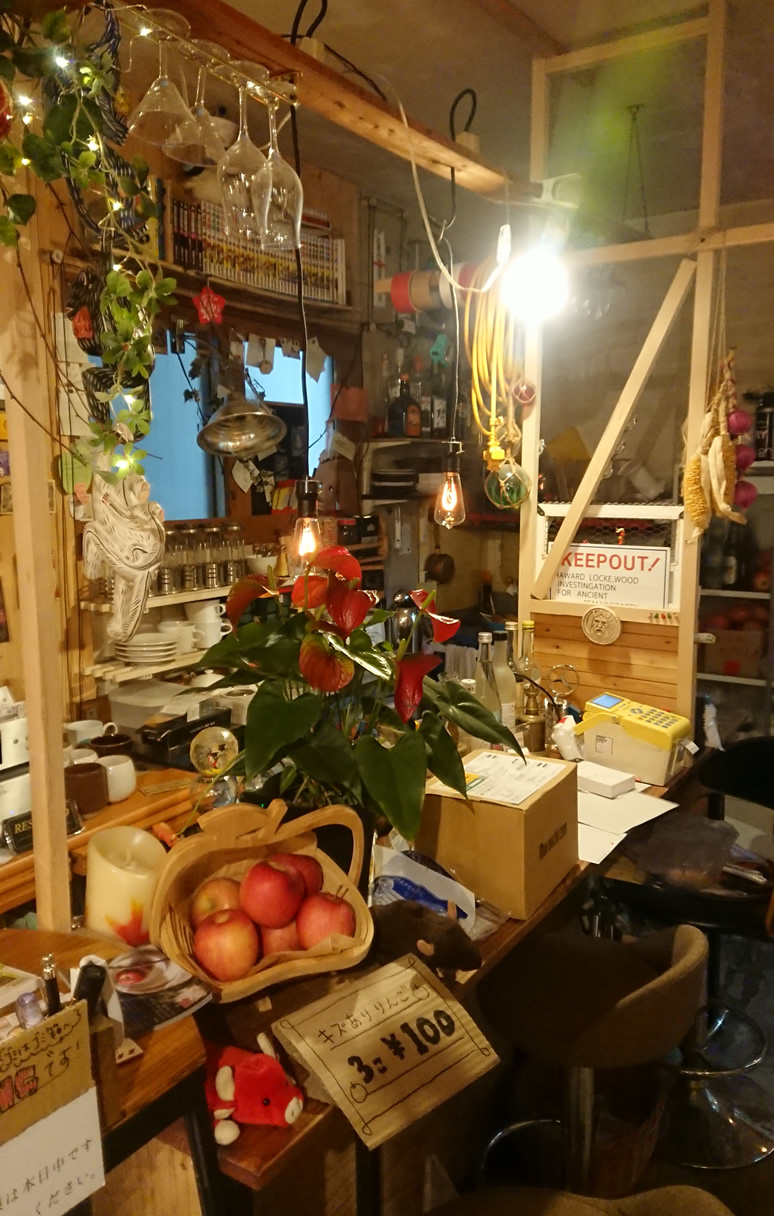 日本初のりんご飴専門店